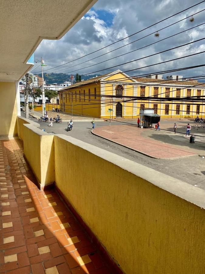 Hotel Mansion Real Bucaramanga Exteriör bild